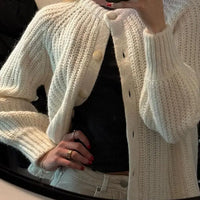 Riyha - Cosy knitted cardigan