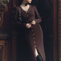 Rita - Fine knitted dress with buttons