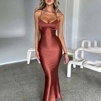 Emmaline - Figure hugging satin silk maxi dress