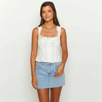 Brandi - Flattering summer top