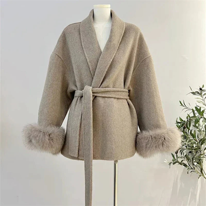 Marina - Elegant coat with fur detail