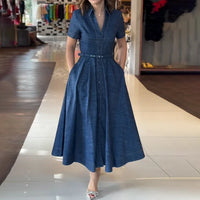 Janna - Flattering denim dress