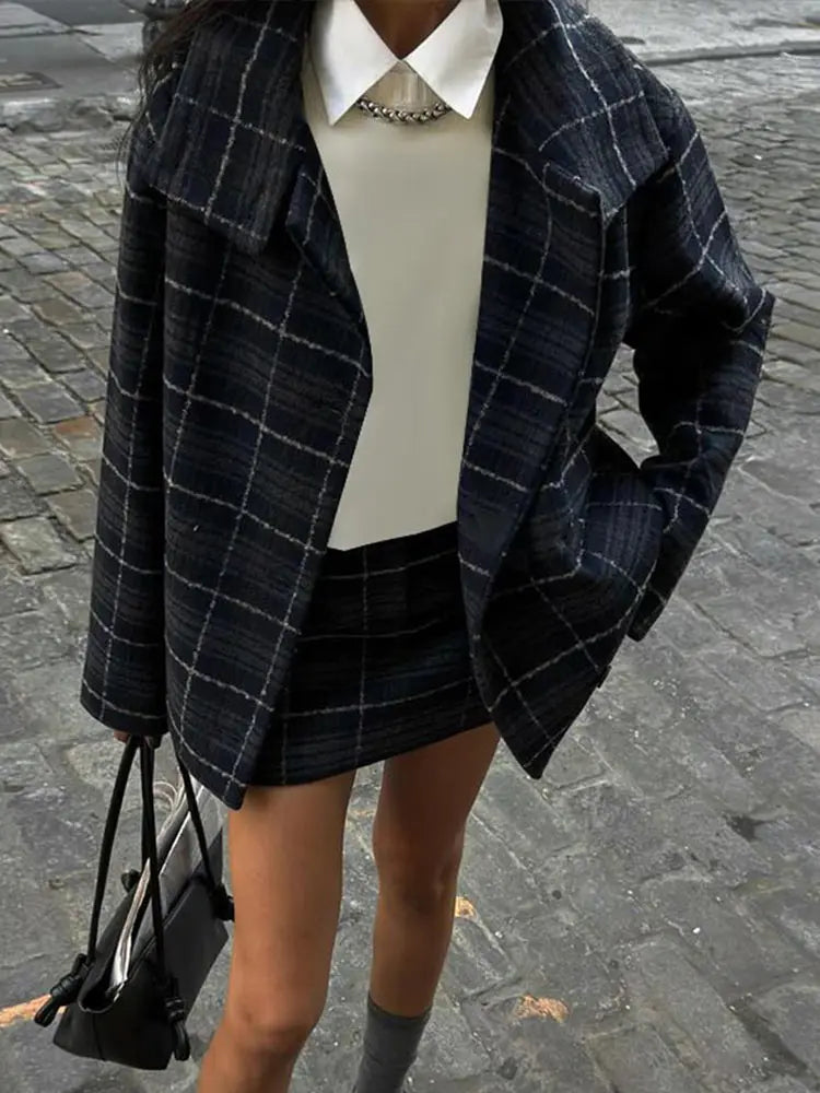 Jade Anna - Checkered jacket and shorts set