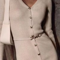 Rita - Fine knitted dress with buttons