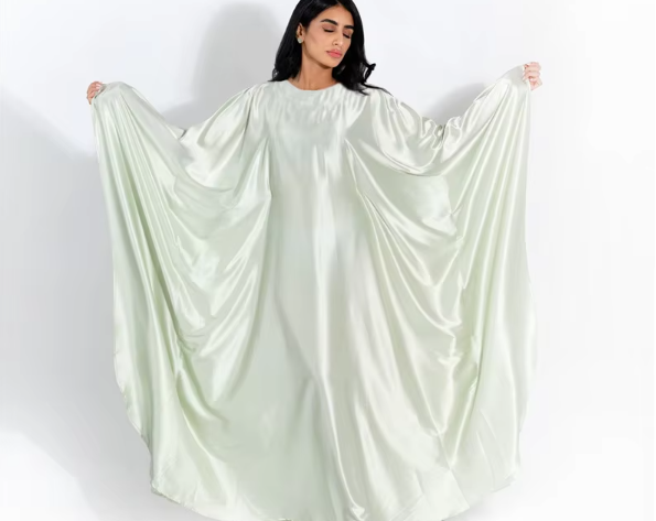 Zeyna - Satin silk dress with cape sleeves