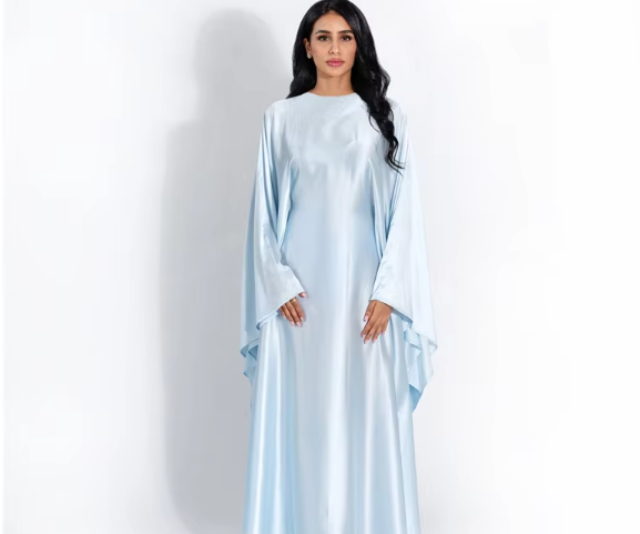 Zeyna - Satin silk dress with cape sleeves