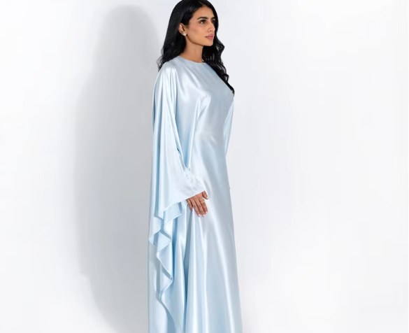 Zeyna - Satin silk dress with cape sleeves