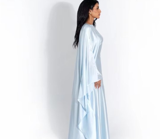 Zeyna - Satin silk dress with cape sleeves