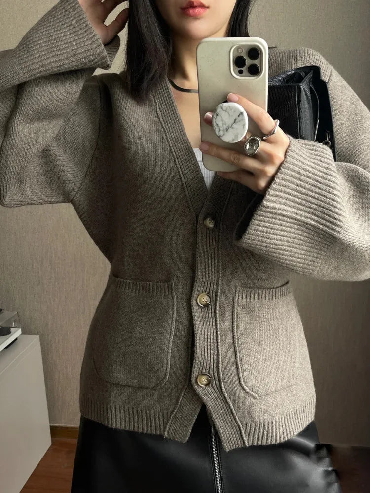 Dahlia - Structured knitted cardigan