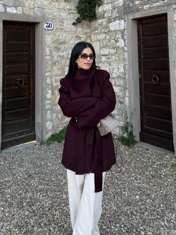 Siobhan - Elegant burgundy wool blend coat